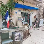 Daire Les Marines De Gassin-6 By Interhome *