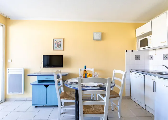 Lägenhet Les Marines-6 By Interhome